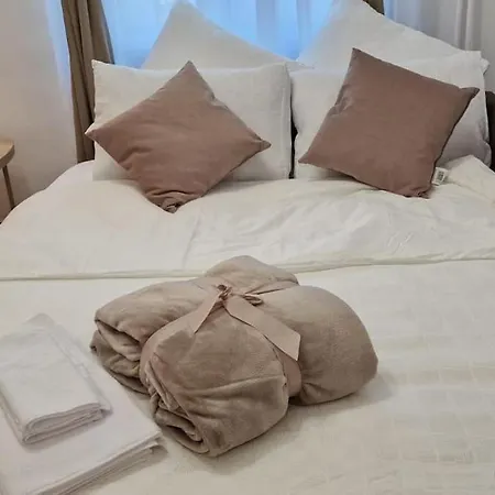 Little And Cozy Breakfast Included Timişoara