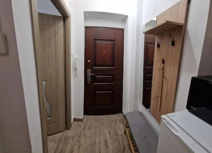 Little And Cozy Breakfast Included