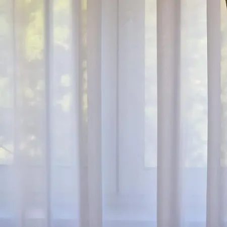 Little And Cozy Breakfast Included *